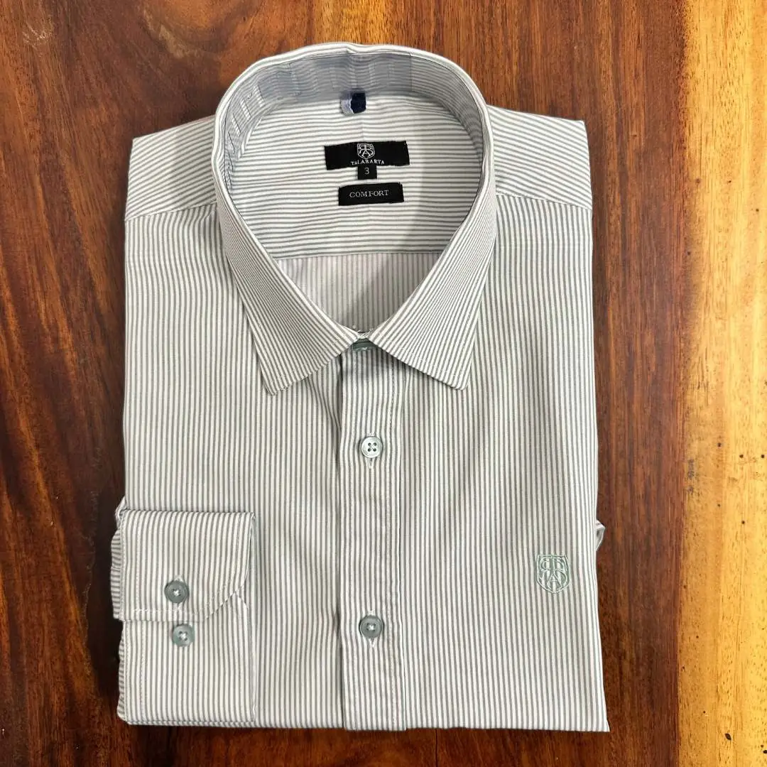 Camisa masculina verde com listras