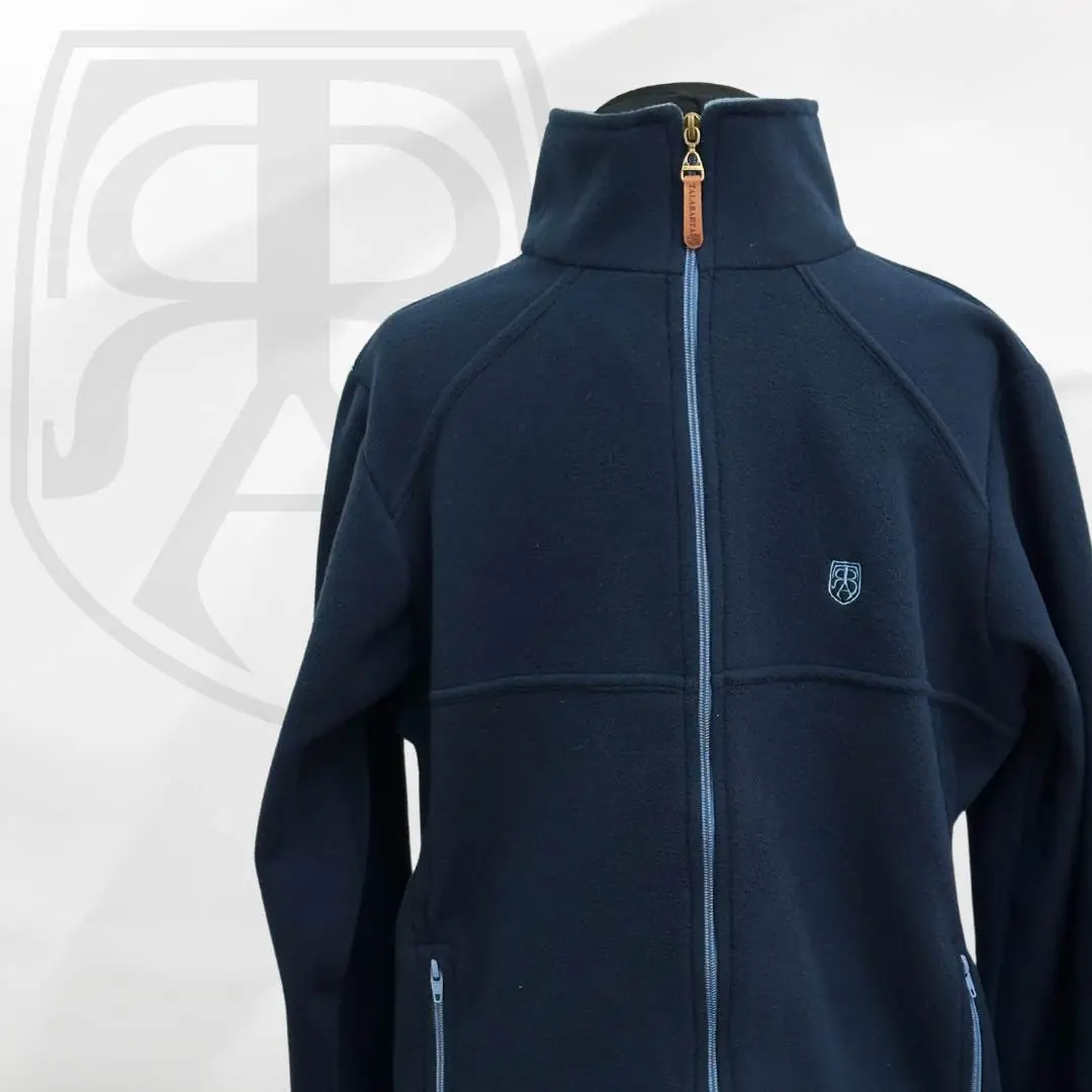 Jaqueta fleece unissex marinho e jeans